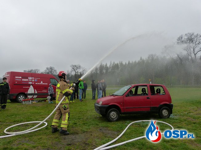 prezentacja sprzętu strażackiego w Mikluszowicach OSP Ochotnicza Straż Pożarna