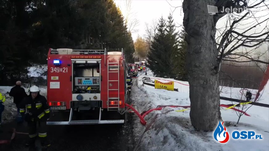 Cztery osoby zginęły w pożarze pustostanu w Szlarskiej Porębie OSP Ochotnicza Straż Pożarna