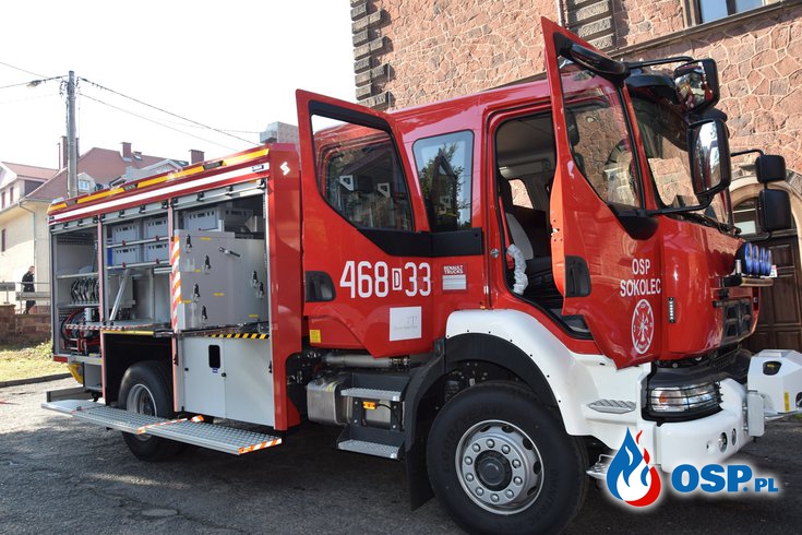 Nowoczesne Renault D16 już służy strażakom z OSP Sokolec OSP Ochotnicza Straż Pożarna