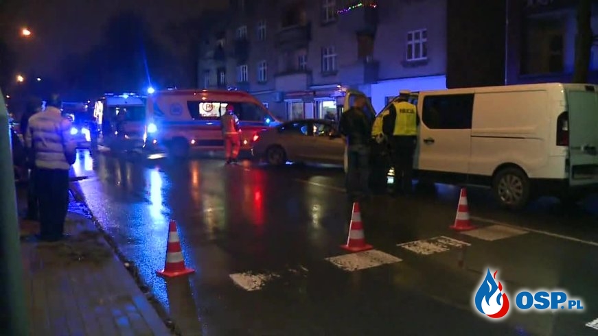 Czteroosobowa rodzina potrącona na przejściu dla pieszych w Gnieźnie OSP Ochotnicza Straż Pożarna
