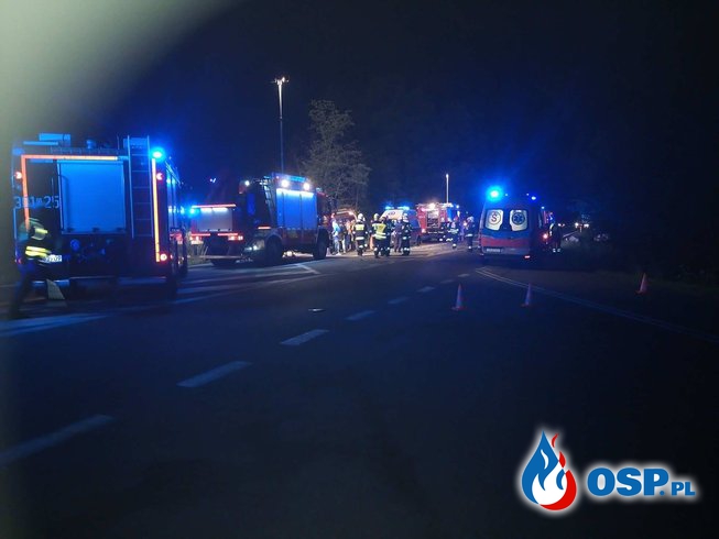 Zderzenie busa z autokarem OSP Ochotnicza Straż Pożarna