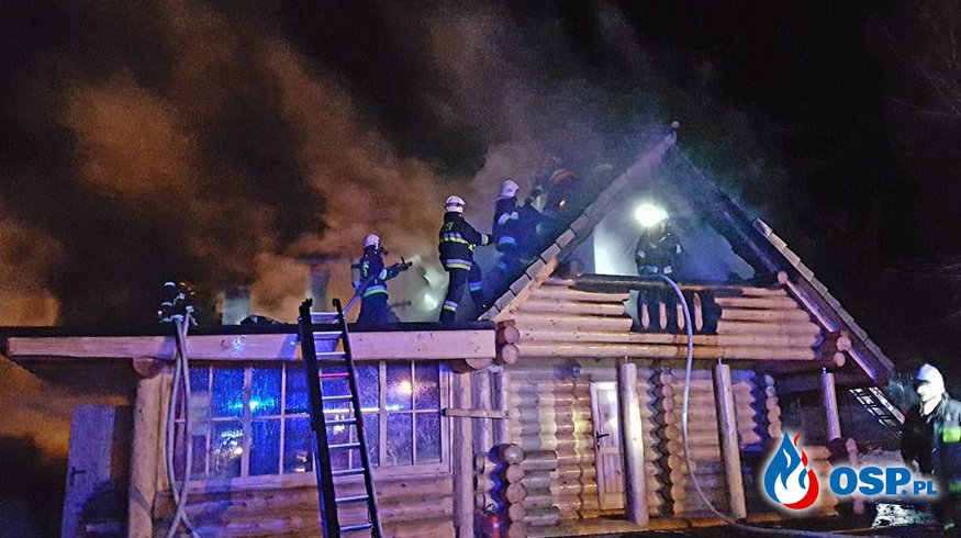 Pożar drewnianego domu OSP Ochotnicza Straż Pożarna