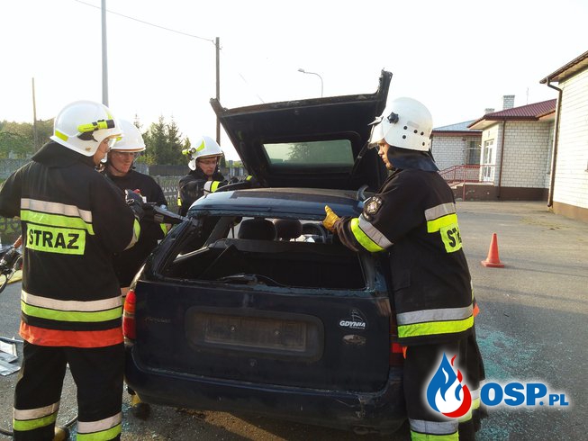 Ćwiczenia z zakresu ratownictwa technicznego oraz podstaw pierwszej pomocy. OSP Ochotnicza Straż Pożarna