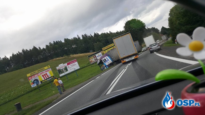 Zderzenie dwóch ciężarówek OSP Ochotnicza Straż Pożarna