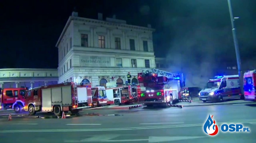 Pożar na Dworcu Świebodzkim we Wrocławiu. 10 osób zostało rannych. OSP Ochotnicza Straż Pożarna