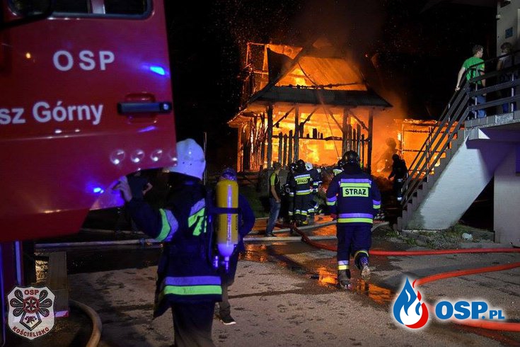 Groźny pożar w miejscowości Danisz. Spłonął dom i budynek gospodarczy! OSP Ochotnicza Straż Pożarna