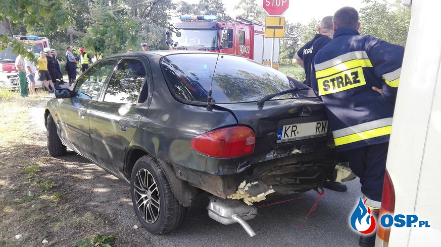 Wypadek drogowy w Grobli OSP Ochotnicza Straż Pożarna