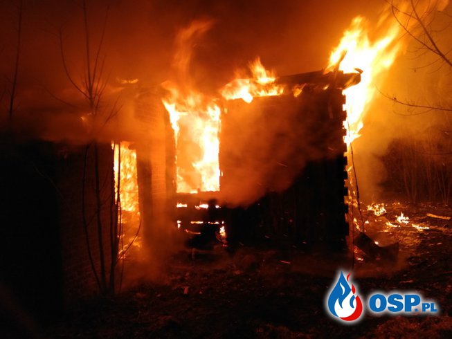 Pożar budynku w Starej Prawdziwe OSP Ochotnicza Straż Pożarna