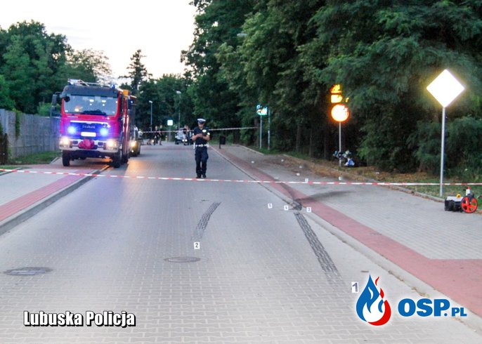 16-latek zginął, pijany kierowca busa uciekł. Tragiczny wypadek w Drezdenku. OSP Ochotnicza Straż Pożarna