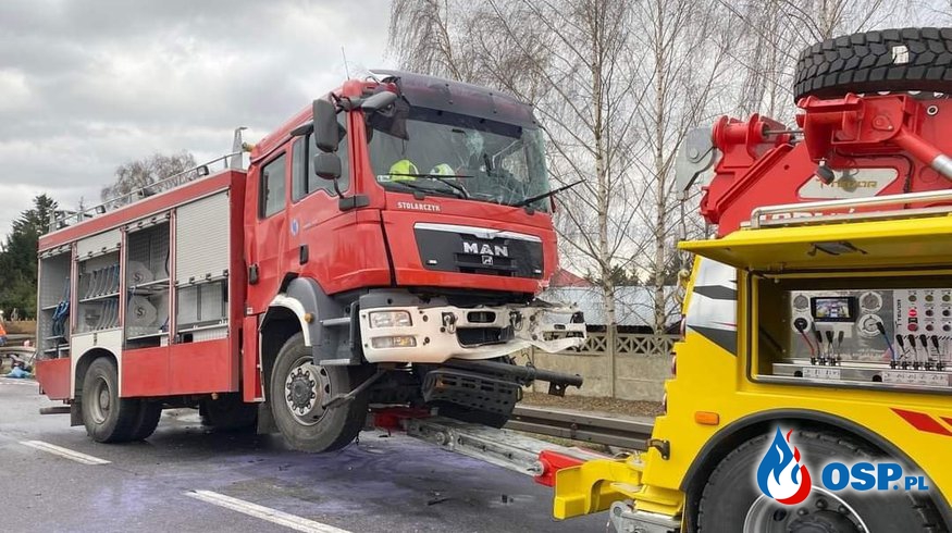 Potrzebna pomoc po wypadku strażaków. Ruszyła zbiórka na nowy wóz dla OSP Czernikowo. OSP Ochotnicza Straż Pożarna