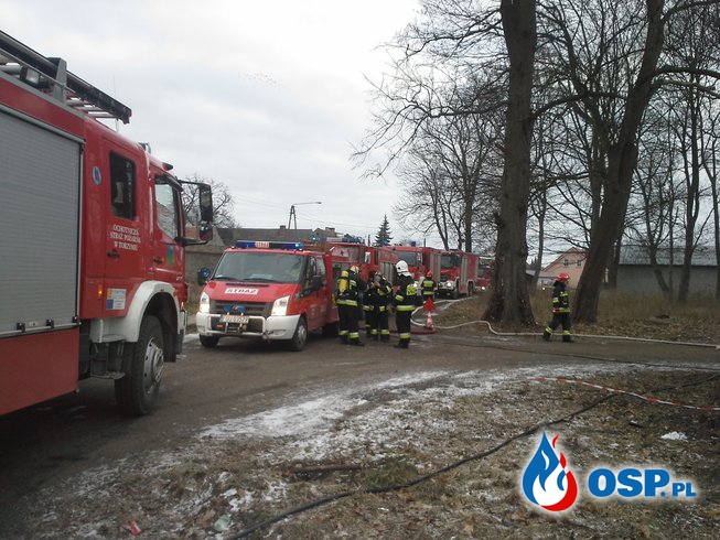 # 2  Pożar pustostanu - Boczów. OSP Ochotnicza Straż Pożarna