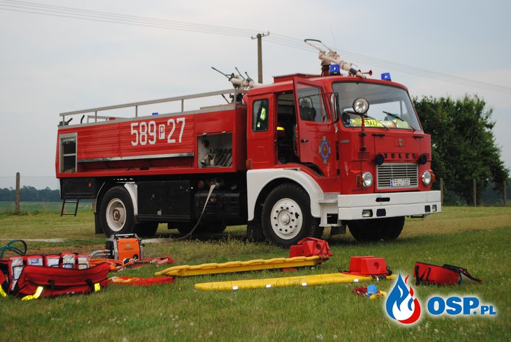 Pokaz ratownictwa technicznego na festynie w Bielsku OSP Ochotnicza Straż Pożarna