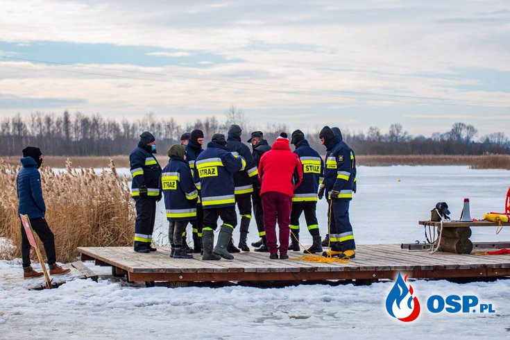 Szkolenie z ratownictwa wodnego w warunkach zimowych OSP Ochotnicza Straż Pożarna