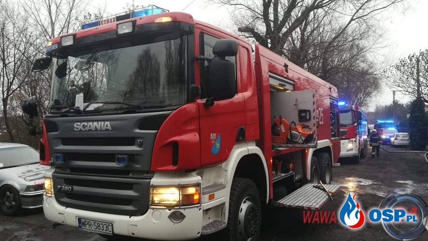 Groźny pożar warsztatu samochodowego w Pruszkowie OSP Ochotnicza Straż Pożarna