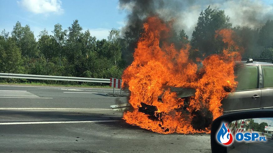 Pożar samochodu w Katowicach. Renault doszczętnie spłonęło OSP Ochotnicza Straż Pożarna