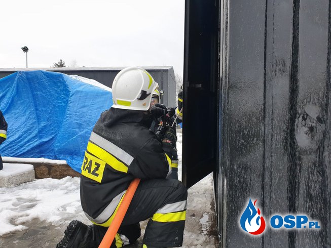 Szkolenie z gaszenia pożarów wewnętrznych OSP Ochotnicza Straż Pożarna