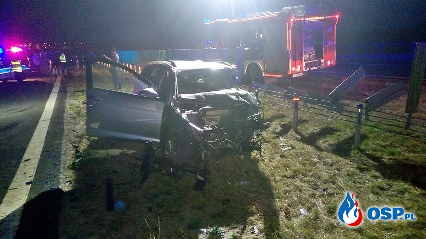 Pijany kierowca pędził pod prąd trasą S7. Doprowadził do tragicznego wypadku. OSP Ochotnicza Straż Pożarna