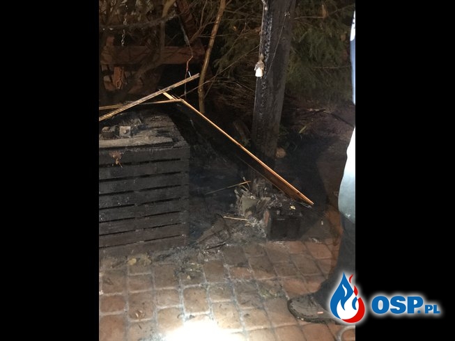 155/2019 Pożar altanki na podwórku OSP Ochotnicza Straż Pożarna