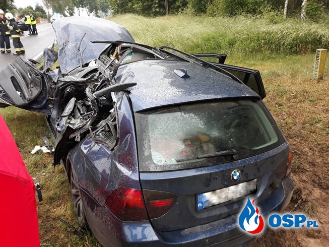20-letni strażak OSP zginął w wypadku. BMW zderzyło się z wojskową ciężarówką. OSP Ochotnicza Straż Pożarna