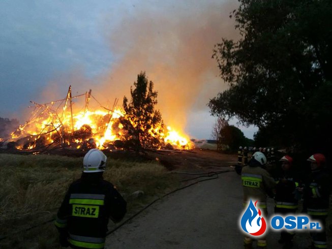 Pożar stodoły. OSP Ochotnicza Straż Pożarna