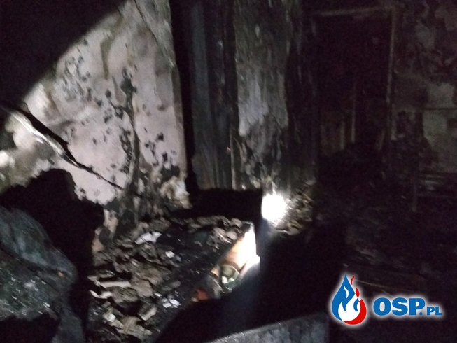 Tragiczny pożar mieszkania w Sieradzu. Zginął lokator. OSP Ochotnicza Straż Pożarna