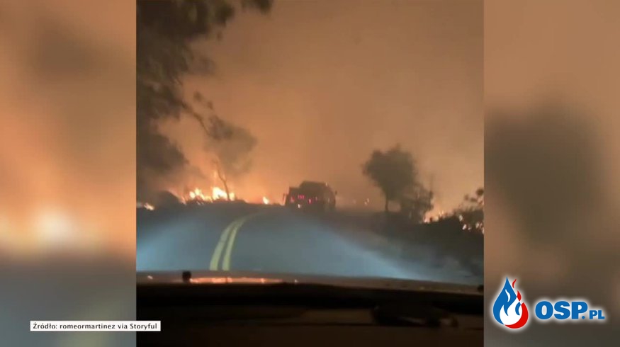 Przejazd amerykańskich strażaków przez obszar pożarów pustoszących Kalifornię. OSP Ochotnicza Straż Pożarna