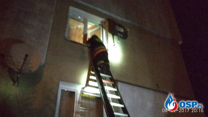 08-11-17 godz. 20:07 Mężczyzna zamknięty w mieszkaniu OSP Ochotnicza Straż Pożarna