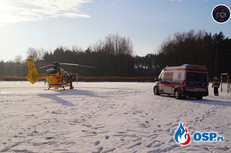 Dwie osoby ranne po czołowym zderzeniu pod Warszawą. W akcji śmigłowiec LPR. OSP Ochotnicza Straż Pożarna