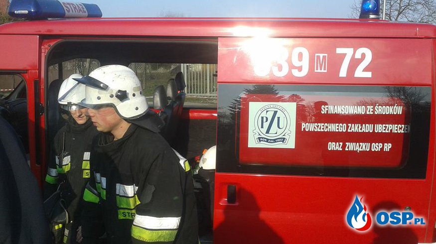 Usuwanie szkód po kolizji - ul. Bodzentyńska OSP Ochotnicza Straż Pożarna