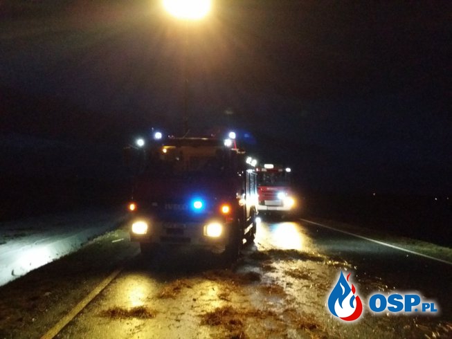 #02 Wypadek ciągnika i dwóch samochodów na trasie nr 414 Biała-Krobusz OSP Ochotnicza Straż Pożarna