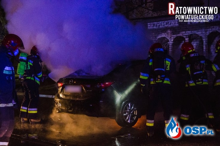 Nocny pożar samochodu w Ełku OSP Ochotnicza Straż Pożarna
