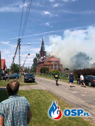 Pożar kościoła w Lutolu Suchym. Trwa akcja gaśnicza! OSP Ochotnicza Straż Pożarna