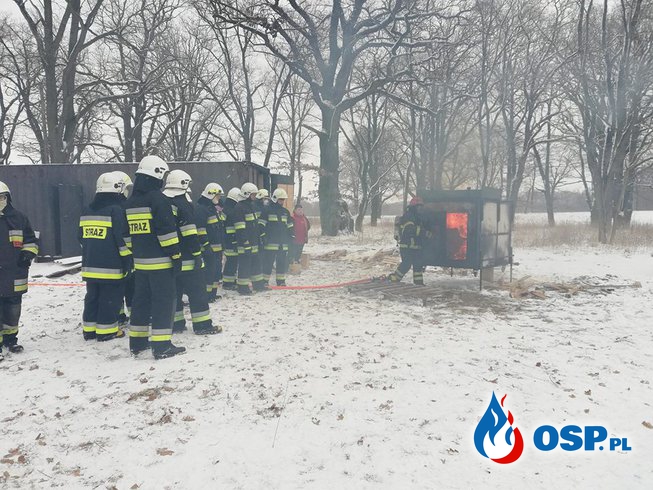 Szkolenie z zakresu pożarów wewnętrznych. OSP Ochotnicza Straż Pożarna