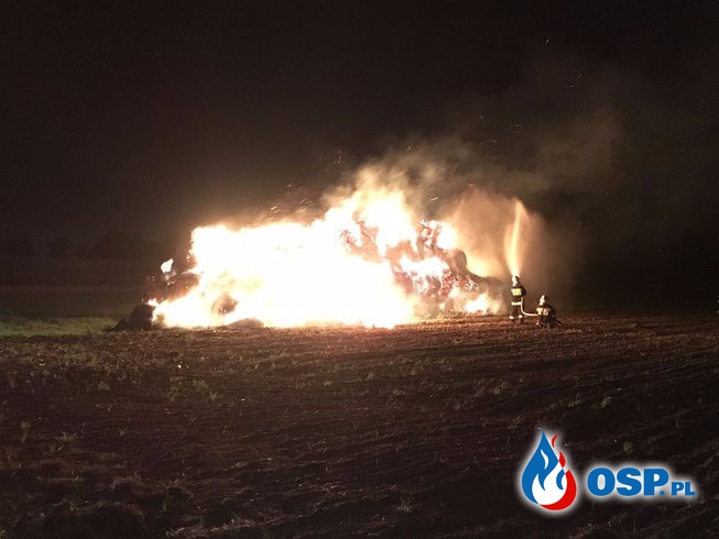 Pożar słomy w Dziekaństwie OSP Ochotnicza Straż Pożarna