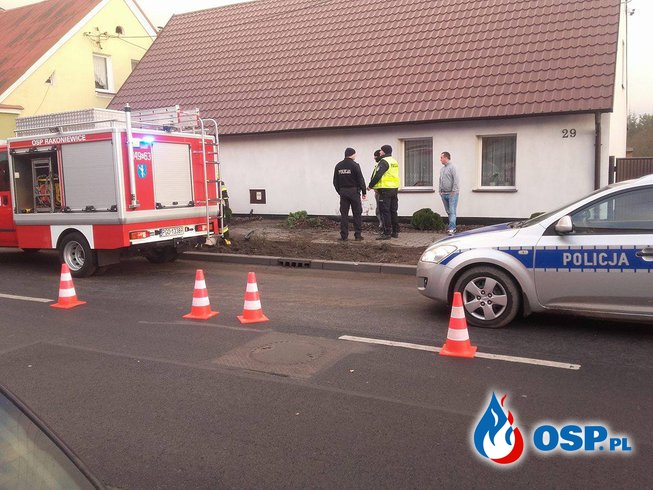 Wypadek drogowy na ul. Krystyny w Rakoniewicach OSP Ochotnicza Straż Pożarna