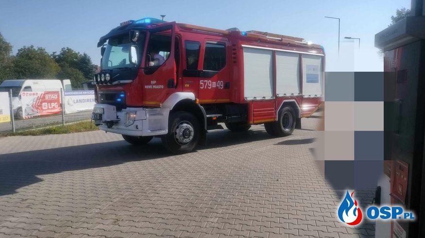 Pożar auta Nowe Miasto OSP Ochotnicza Straż Pożarna