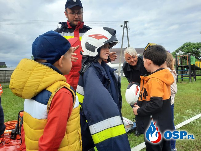 Strażacy odwiedzili przedszkolaków w Marunowie OSP Ochotnicza Straż Pożarna
