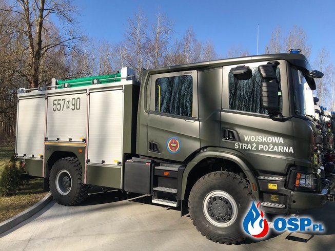 24 nowe samochody trafiły do Wojskowej Straży Pożarnej. OSP Ochotnicza Straż Pożarna