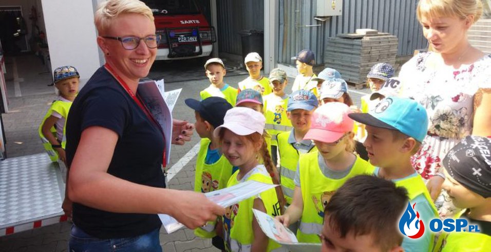 Amica – Wycieczka Żabek i Muchomorków z przedszkola Amica Kids w naszej strażnicy OSP Ochotnicza Straż Pożarna