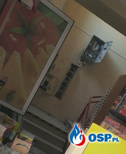 Pożar w supermarkecie „Delikatesy Centrum” na rynku w Białej OSP Ochotnicza Straż Pożarna