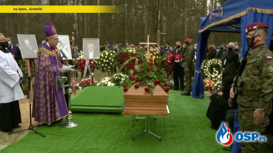 Strażacy podczas pogrzebu spełnili jedno z życzeń Krzysztofa Krawczyka OSP Ochotnicza Straż Pożarna