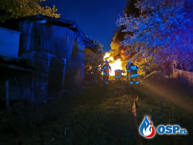 Mężczyzna zginął w pożarze przyczepy kempingowej OSP Ochotnicza Straż Pożarna