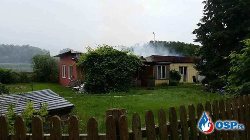 Pożar budynku mieszkalnego pomiędzy miejscowościami Chojna-Stoki OSP Ochotnicza Straż Pożarna