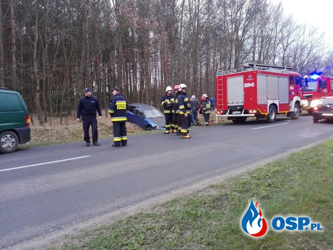 Wypadek na trasie 551 Dąbrowa Chełmińska - Nowy dwór OSP Ochotnicza Straż Pożarna
