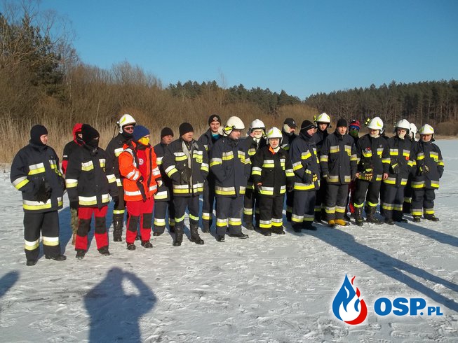 Ćwiczenia z ratownictwa wodno-lodowego OSP Ochotnicza Straż Pożarna