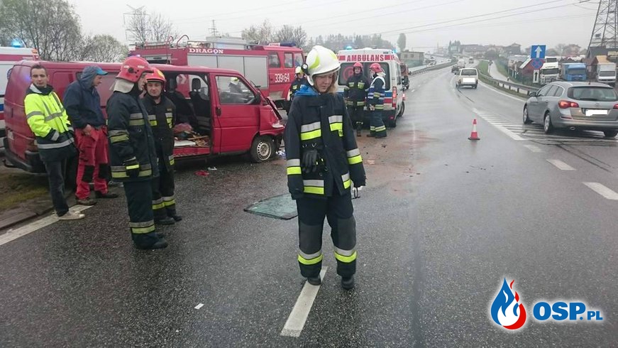 Wypadek na ,,Zakopiance'' w Mogilanach OSP Ochotnicza Straż Pożarna