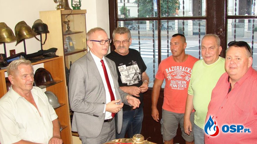 Senator Łukasz Mikołajczyk z wizytą w naszej jednostce OSP Ochotnicza Straż Pożarna