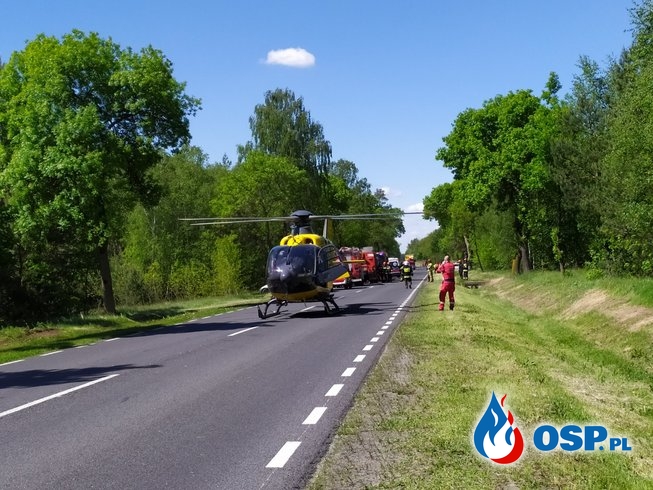 Poważny wypadek 2 pojazdów na DK60 OSP Ochotnicza Straż Pożarna