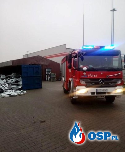 Amica – przewrócony samochód ciężarowy OSP Ochotnicza Straż Pożarna