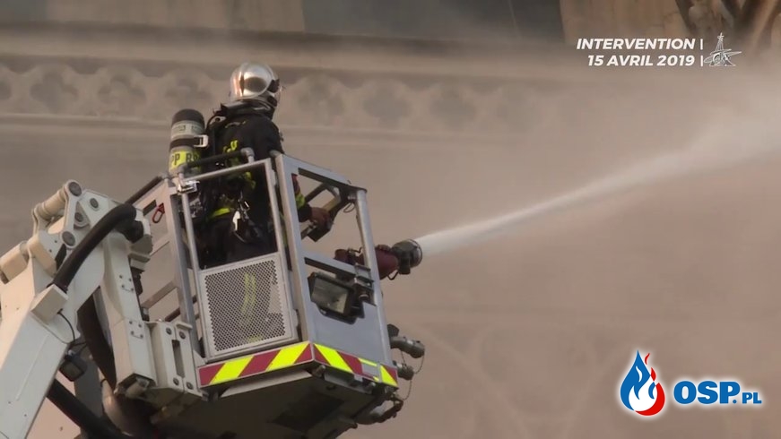 Niezwykle trudna akcja gaszenia katedry Notre Dame. Zobacz relację strażaków. OSP Ochotnicza Straż Pożarna